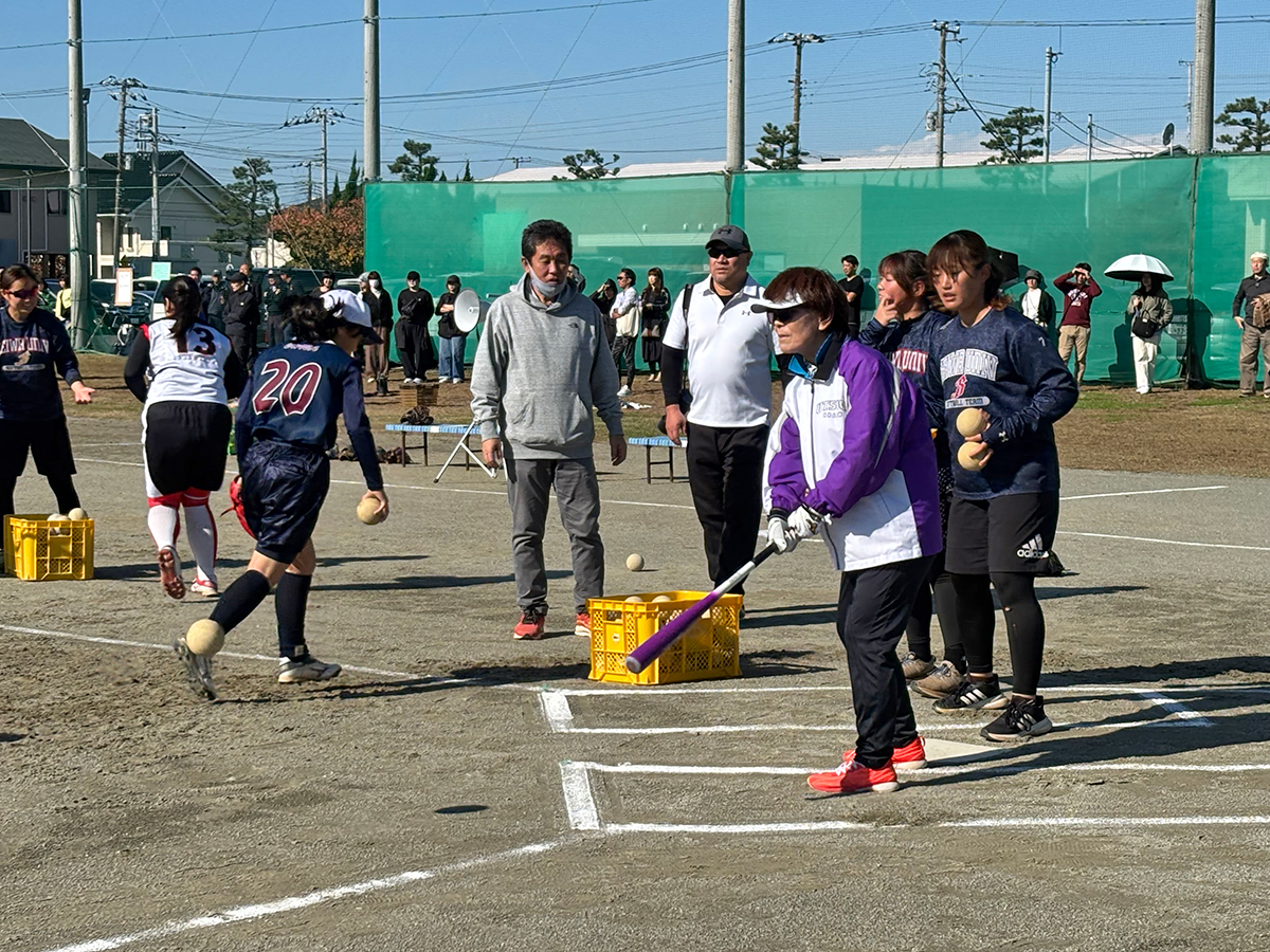 女子ソフトボール部