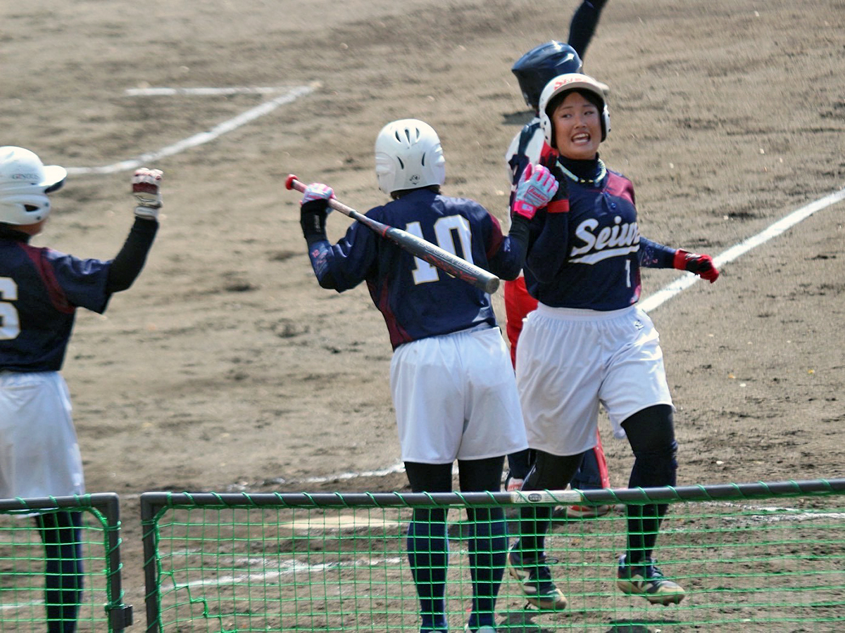 女子ソフトボール部